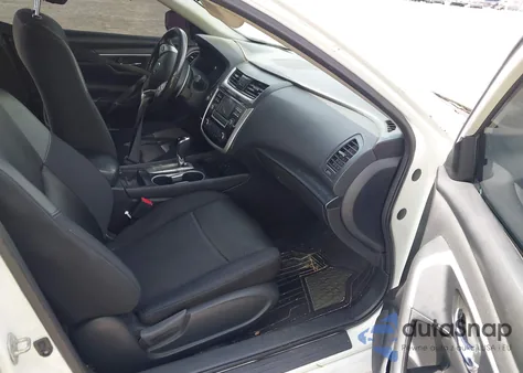 2018 Nissan Altima 2.5 S z USA, uszkodzony, nr VIN 1N4AL3AP4JC223883